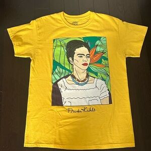 ⚡️2/$25⚡️ Official Frida Kahlo Yellow Cotton Graphic T-Shirt | Sz M 100% Cotton